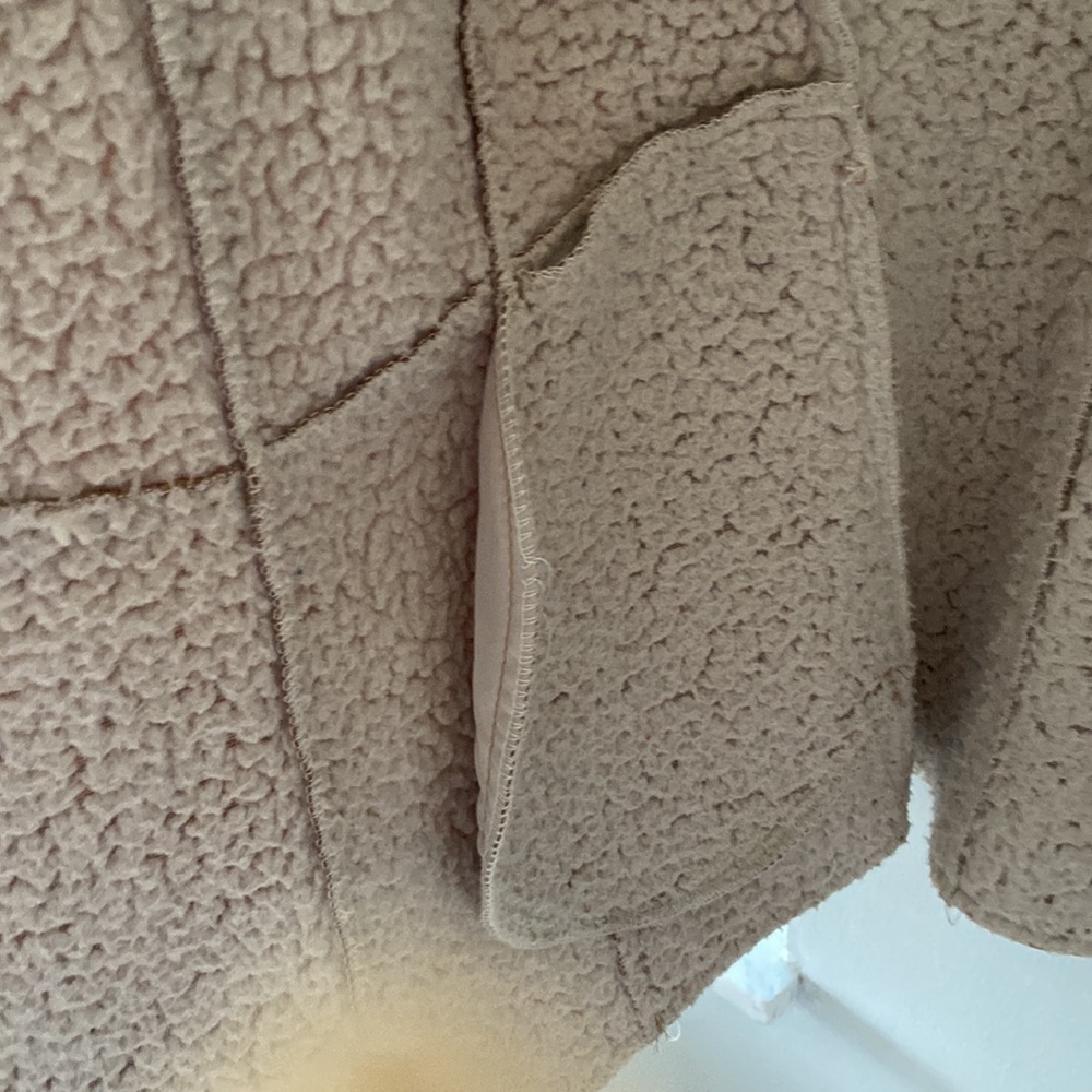 Jacket - Picture 3 of 4